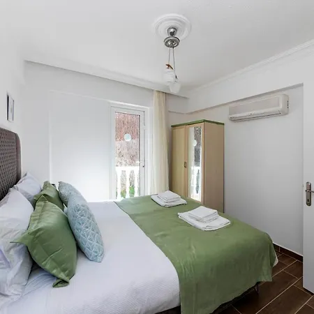 Appartamento Invigorating Villa With Impressive Sea View In Yalikavak, Bodrum
